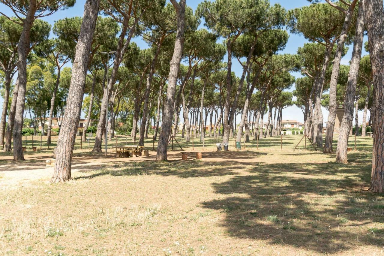 Alloggio Per Uso Turistico Villa Lido dei Pini Exterior photo